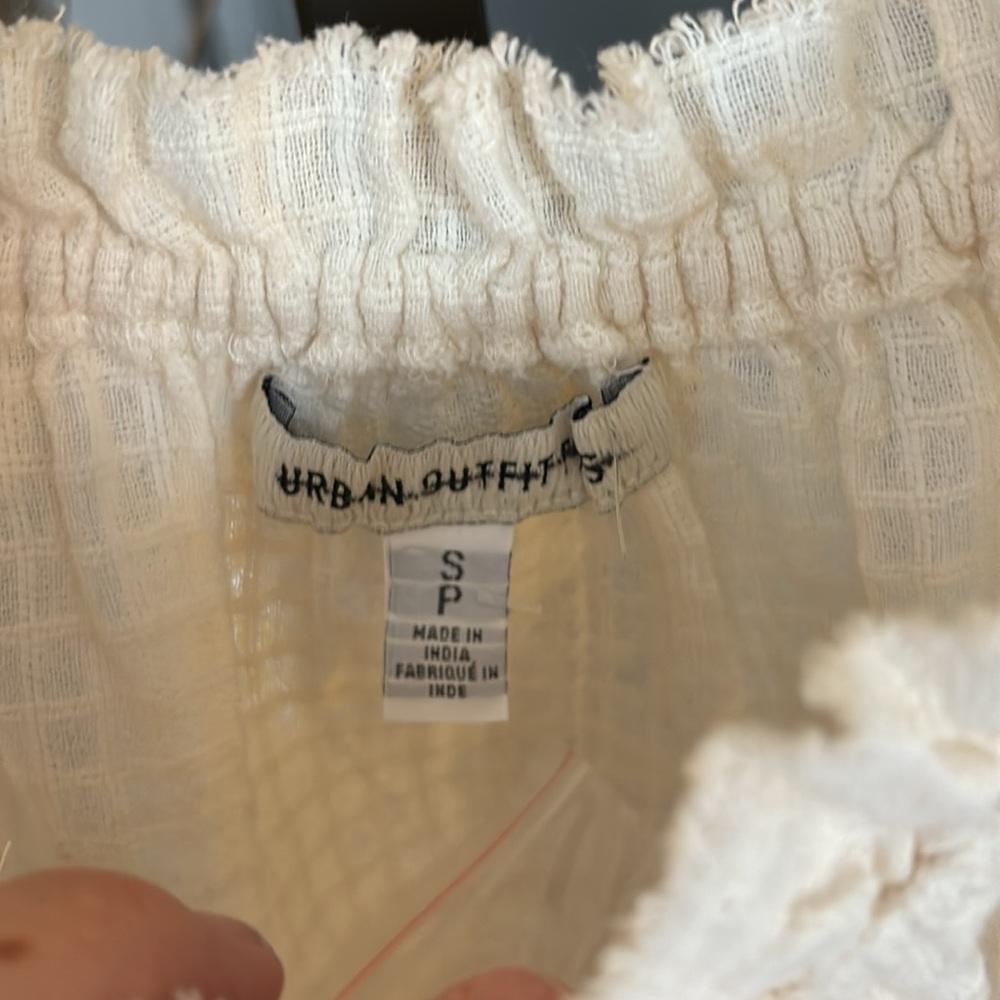 Urban Outfitters Natasha Crop Top Ivory. Size Small NWOT - Picture 17 of 17